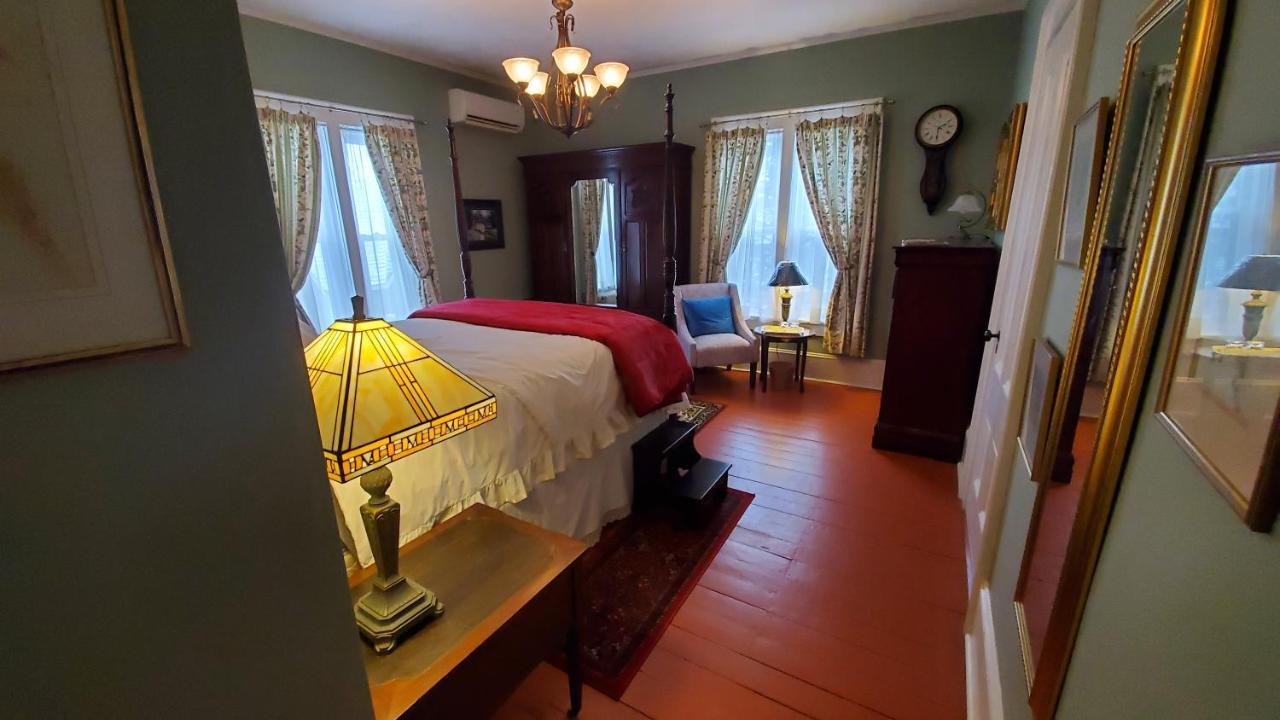 The Lark & Loon Inn Annapolis Royal Exterior photo